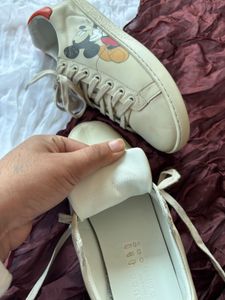 authentic gucci x disney sneaker