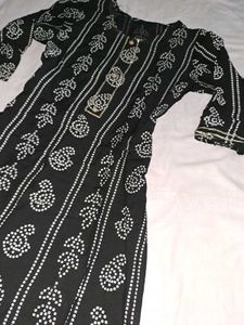 Elegant Kurta Skirt Set
