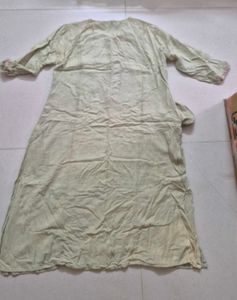 Embroidered Sitaya Kurta