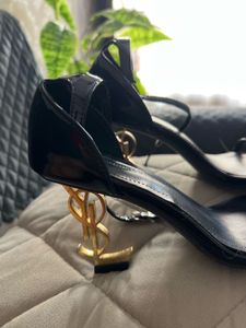 Elegant Black ysl Heels