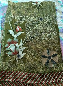 Saree With Unstitched Blouse