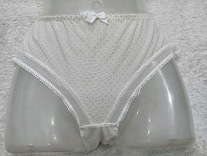 White Polka Dot💙 Panties with Lace Trim