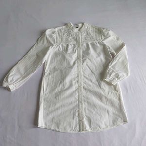 White maje cotton tops  with pockets 🫧