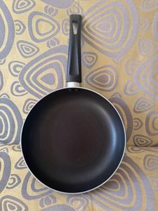 Bajaj Kadhai With Pan