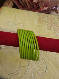 10 Vibrant Green Bangles Set