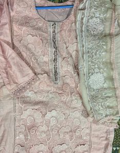 Elegant Pink Embroidered Kurta Set