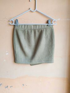❤️Olive Green Mini Skirt❤️