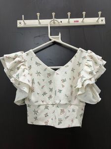Floral Print Ruffle Sleeve Crop Top