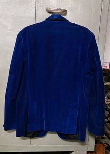 Stylish Blue Velvet Blazer