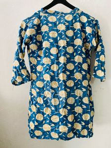 BLUE FLORAL SHORT KURTI 🧿🦋