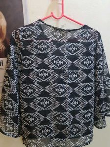 SALE🚨Sheer Geometric Print Bell Sleeve Top