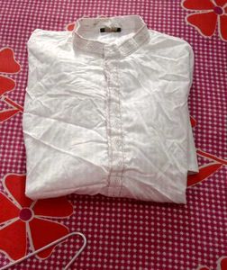 Elegant Men's White Kurta