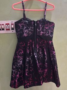 Elegant Black &amp; Pink Floral Print Dress