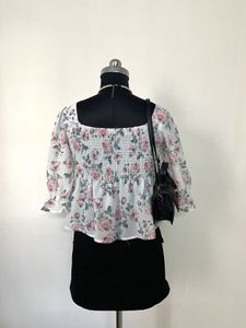 Floral Print Square Neck Top