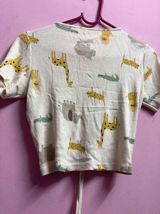 Cute animal print crop tee