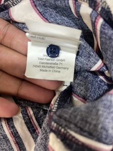 Hailys Crop Shirt In L