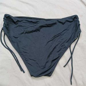 Solid 🥰Navy Blue Ruched Bikini Bottom
