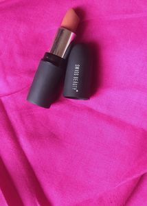 Lipstick - Shade Bare 213