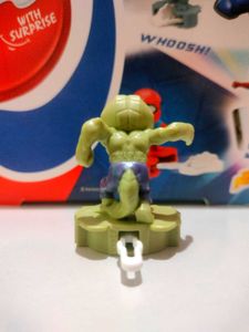 Kinder Joy Lizard Toy Figure