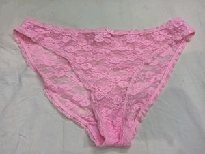 💛 Pink Lace Briefs