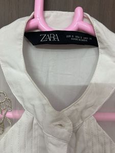 New Zara  Embroidered Sheer Sleeve top