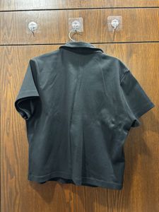 UNIQLO Black Button-Up Shirt