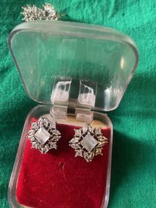 Sparkling Floral Stud Earrings