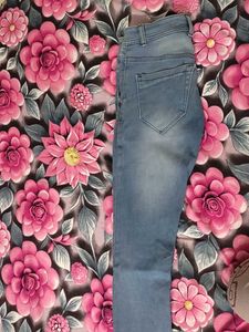 Light Wash Slim Fit Jeans