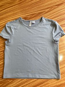 H&M Grey Basic T-Shirt
