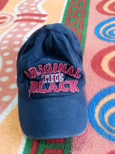 Vintage  2 Caps
