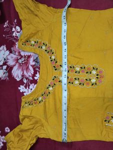 Embroidered Yellow Kurta