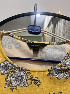 ZINK LONDON Floral Top