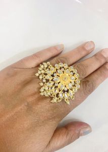 Exquisite Gold-Plated Kundan &amp; Pearl Ring