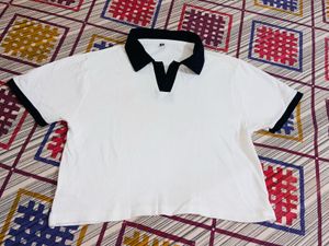 white collar neck cropped tshirt✨