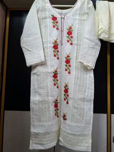White Kurta With Red Floral Embroidery  🤍♥️