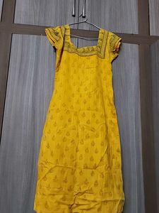 A Line Stitched Kurti With Dupatta