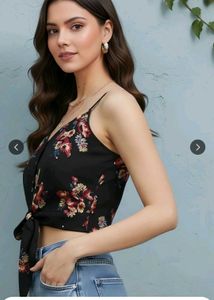 Floral Print Tie-Front Crop Top