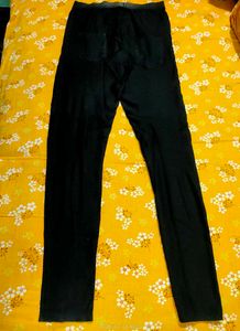 Black Jeggings And Palazzo Pant Combo