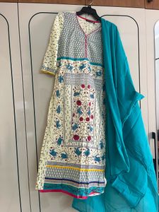 Women's Ethnic Kurta Set