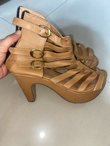 Stylish Tan Glazed Wedge Sandals