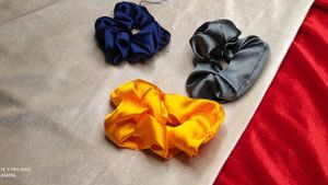 Beautiful Shinning Scrunchies Pack Of 20 Pieces ❤