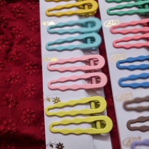 Matte Pastel Wiggly Hair Clips