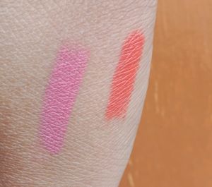 2 Lipsticks 💄 Can Use As Blush Also😍