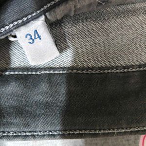 Stylish Grey Skinny Jeans