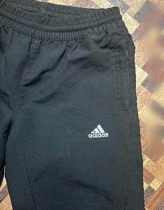 Adidas Shorts 🩳 Barmuda