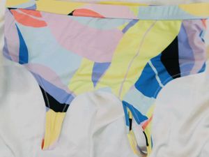 🇳🇿💫🎀Colorful Print Sports Bra