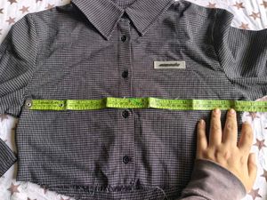 Emoda Cropped Shirt (Japanese Brand)