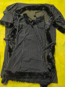 Price drop 1000 Beautiful Black with white dots