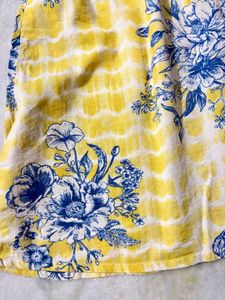 Yellow &amp; Blue Floral Print Kurta Set