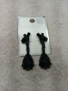 Elegant Black Drop Earrings